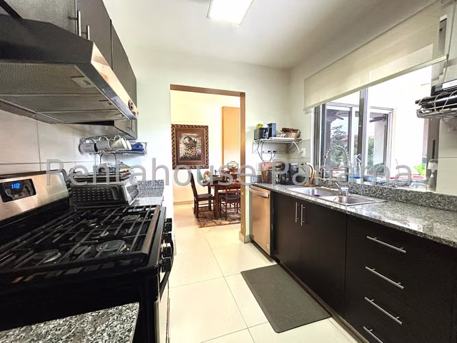 Venta de Casa en Panama Pacifico, Woodlands (Solo Cliente Directo)
