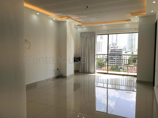 Alquiler de Apartamento amplio y confortable en Coco del Mar