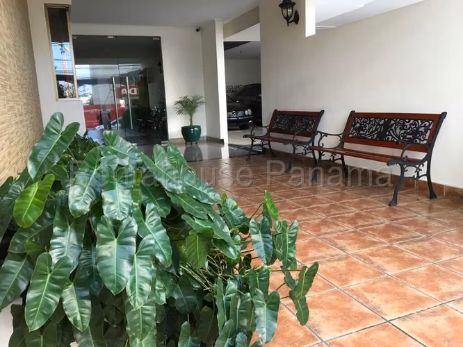 Alquilo Apartamento en Coco del Mar OF26-9114