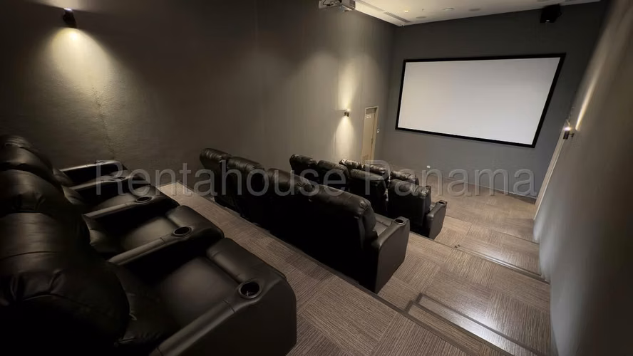 Vendo Apartamento en Obarrio OF26-8040