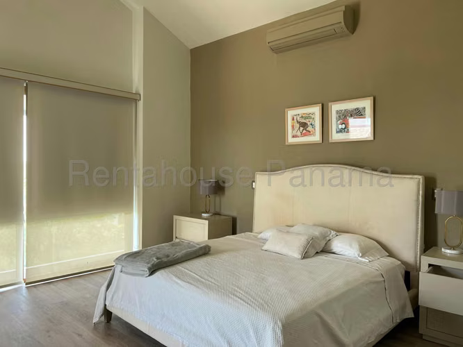 Vendo Casa en San Carlos OF26-4090
