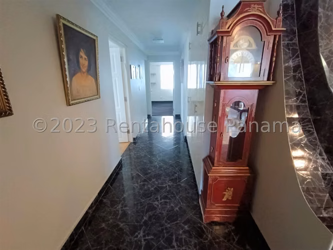 Venta de Apartamento en Obarrio Ph Fiesta Solo Cliente Directo LFC