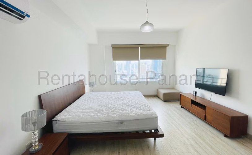 Venta de Apartamento en Avenida Balboa Ph Vista Marina NS
