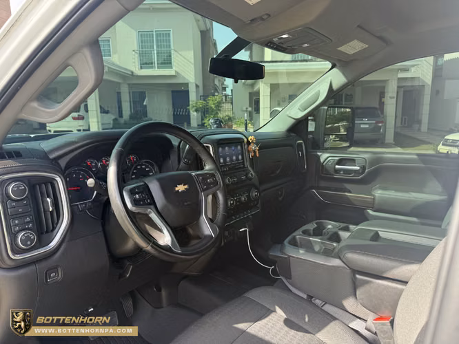 CHEVROLET SILVERADO V8 DIESEL