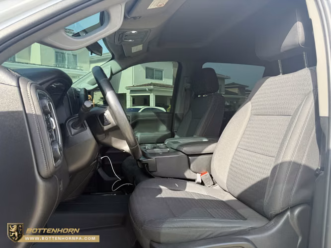 CHEVROLET SILVERADO V8 DIESEL