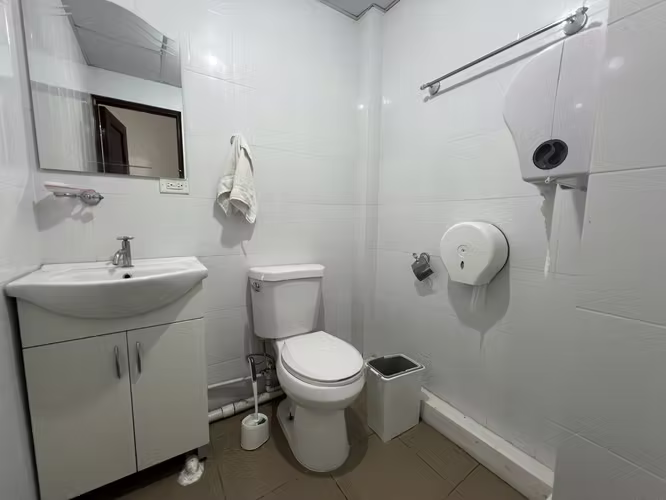 LOCAL EN VENTA – CONDADO MALL