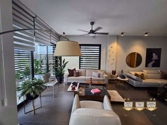 Luxury house for sale - Barrio Alto  AlTos de Panamá