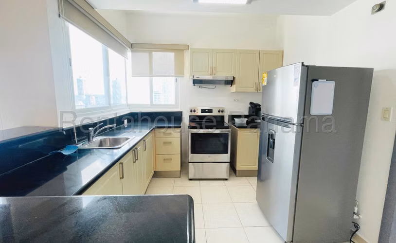 Venta de Apartamento en Avenida Balboa Ph Vista Marina Solo Cliente Directo MC