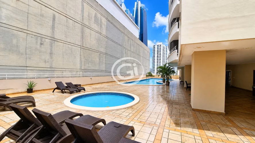 Amplio apartamento Brisas de Obarrio 165 m² Precio de remate