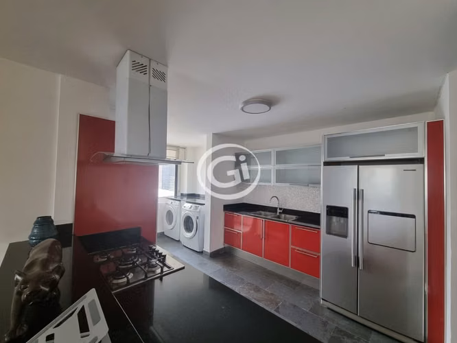 Amplio apartamento Brisas de Obarrio 165 m² Precio de remate
