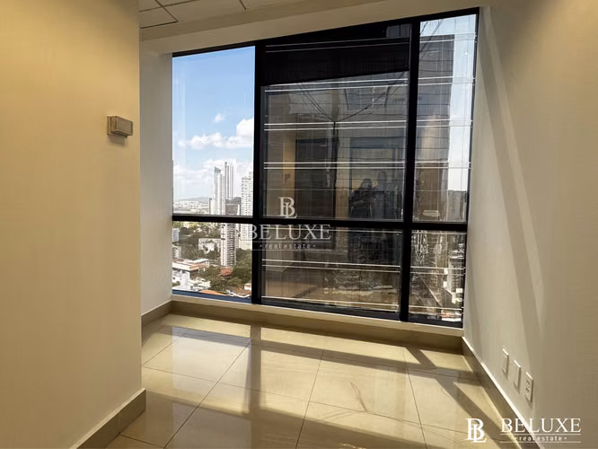 ALQUILER DE OFICINAS EN PLAZA BANCO GENERAL, CALLE 50 (21)