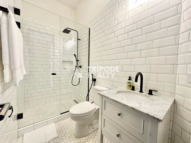 Apartamento amoblado en alquiler Clayton Embassy Club