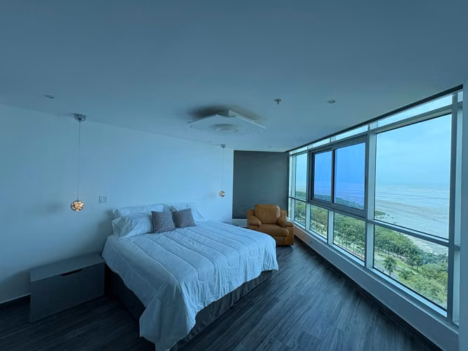 Alquiler de Exclusivo Apartamento en Ph Riverside