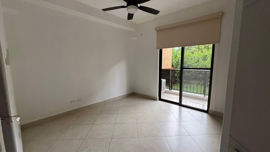 Embassy Club, Alquiler de Apartamento Modelo Garden Clayton, Panamá JC