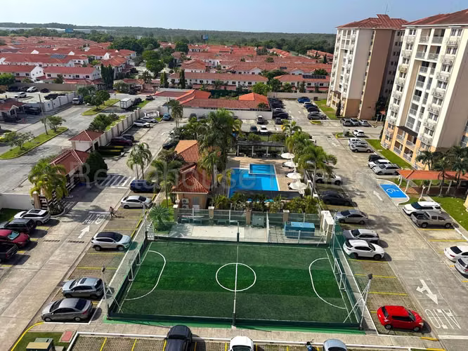 Venta de apartamento en Torres de Versalles 26MVCH9122