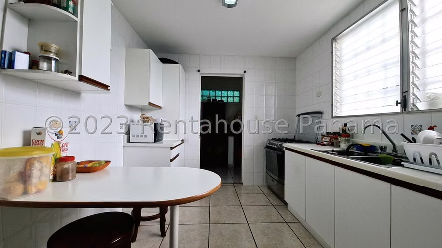 Casa en venta en Brisas del Golf EH