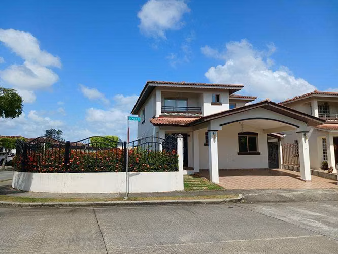 Casa en venta Costa Verde Spring Hills - Imagen 7