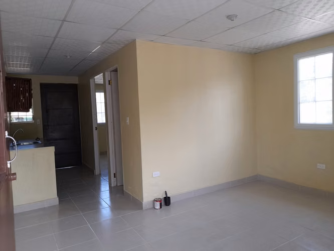 Se Alquila Cuarto / Estudio entre Gorgona y Coronado