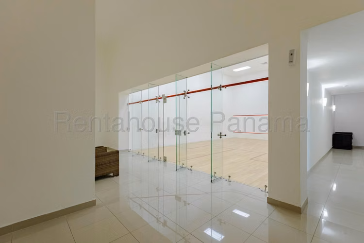 Se Vende Apartamento en San Francisco LA26-4848