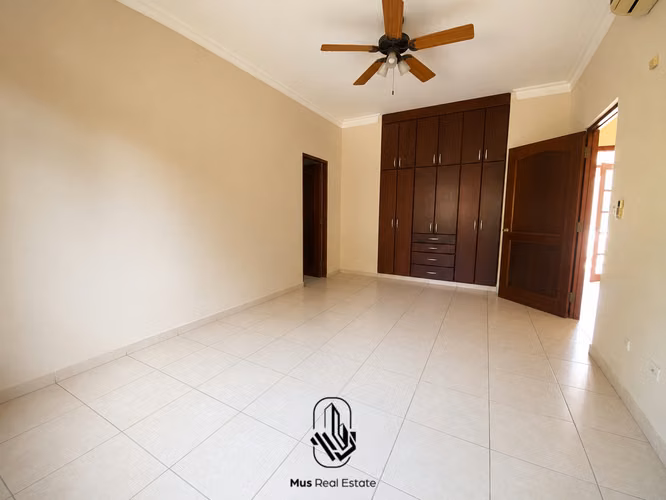 Casa con Piscina y Patio en Alquiler – PH Camino de Cruces - LH