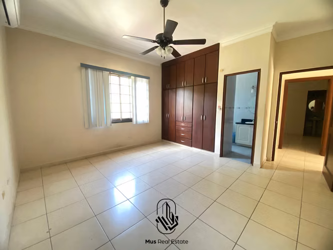 Casa con Piscina y Patio en Alquiler – PH Camino de Cruces - LH