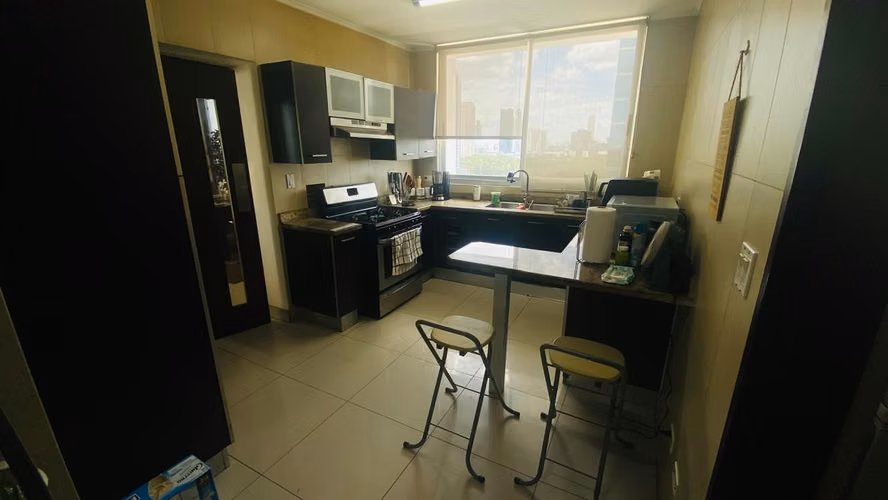 Se Vende Exclusivo Apartamento en PH Latitude – Costa del Este | $515,000
