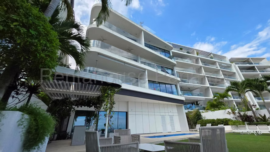 Beautiful apartment for rent in Edison Park. PH BELVIEW TOWERS. 26LDC9124