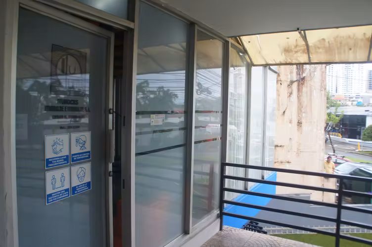 LA ALAMEDA LOCAL COMERCIAL EN ALQUILER