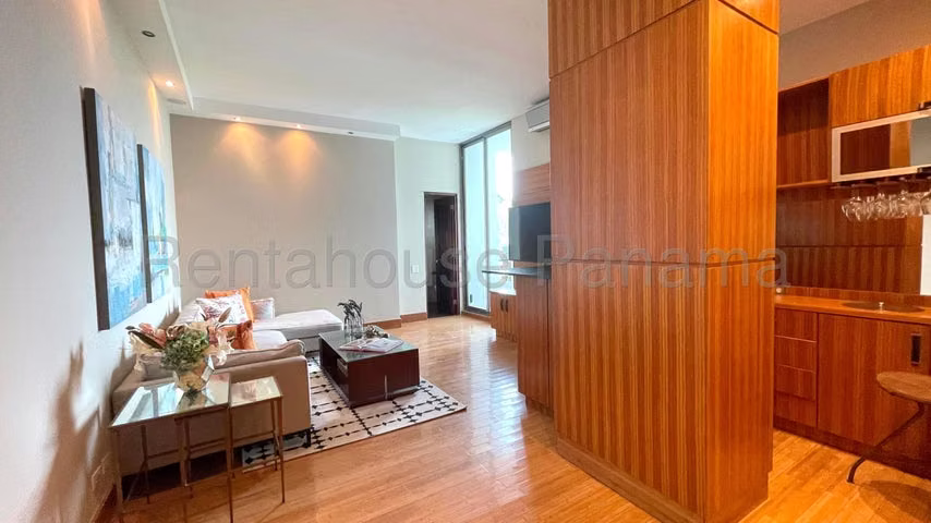 Alquiler Apartamento amoblado Altos de Amador  26YCG8206