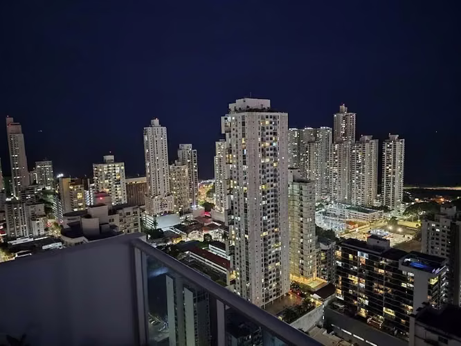 Melissa Foster Luxury vende/alquila apartamento en PH HARMONY, San Francisco. MFR2036