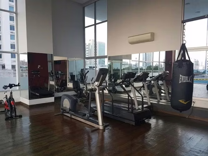 Melissa Foster Luxury vende/alquila apartamento en PH HARMONY, San Francisco. MFR2036
