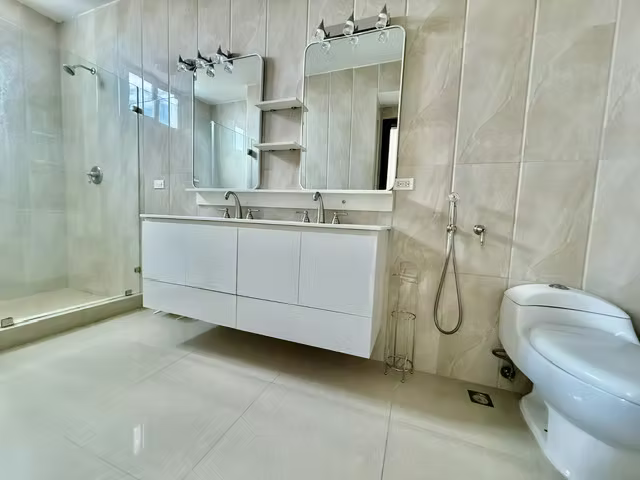 Alquiler de apartamento Amoblado en Costa del Este 3 Recamaras LH
