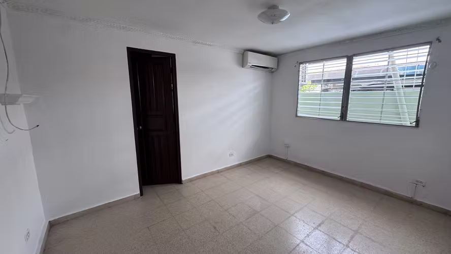 Casa en Alquiler en Chanis 26LDC8632