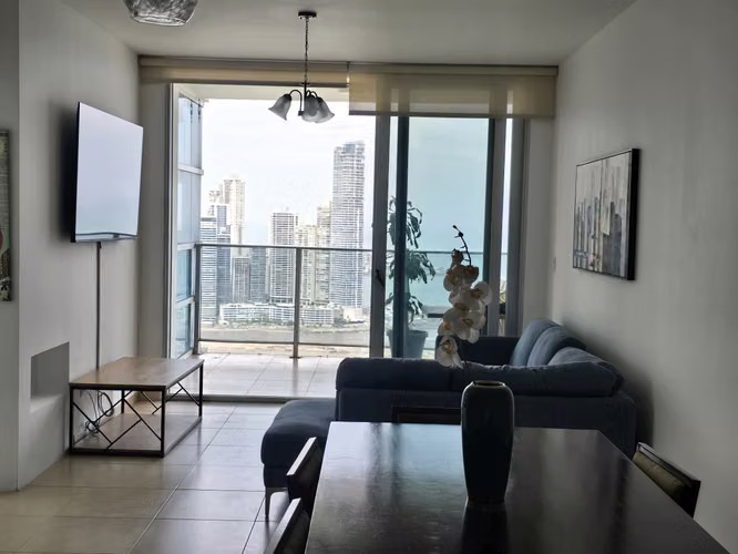 Apartamento Amoblado en Alquiler | Avenida Balboa