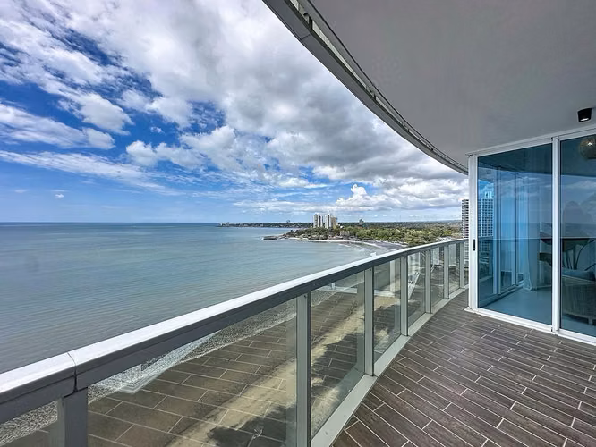 Venta de apartamento en Playa Malibú – Ocean Waves Luxury Apartments - Imagen 2