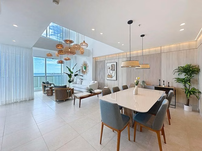Luxury Apartment for Sale in Ocean Waves – Playa Malibú, Gorgona