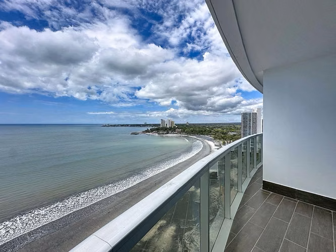 Venta de apartamento en Playa Malibú – Ocean Waves Luxury Apartments - Imagen 6