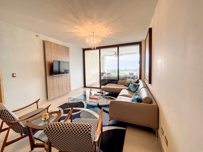 Beachfront Apartment for Sale in PH CasaMar – San Carlos