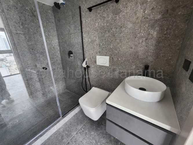 Alquiler de apartamento en Ph Dovle 26MVCH9132 - Imagen 9