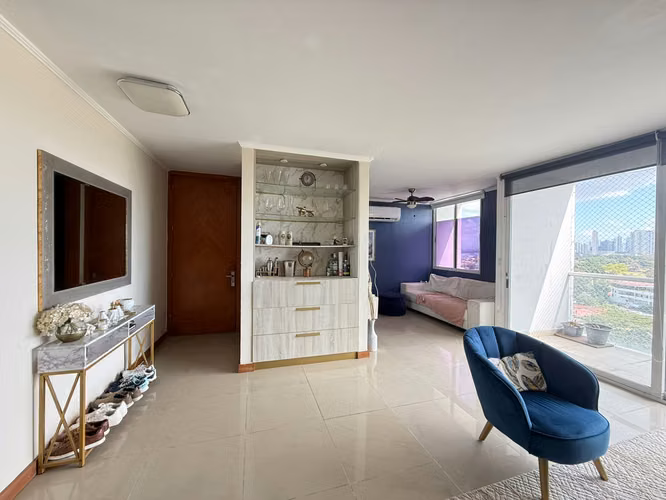 Venta de apartamento 3 recamaras - L.G.