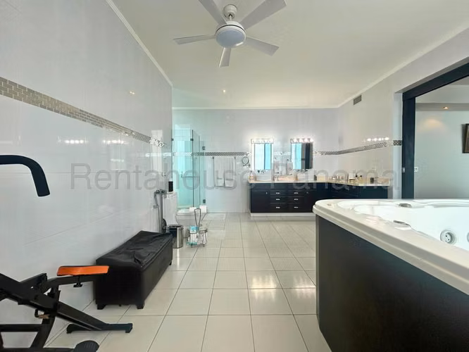 Venta de apartamento en Ph Bayside 26MVCH9153