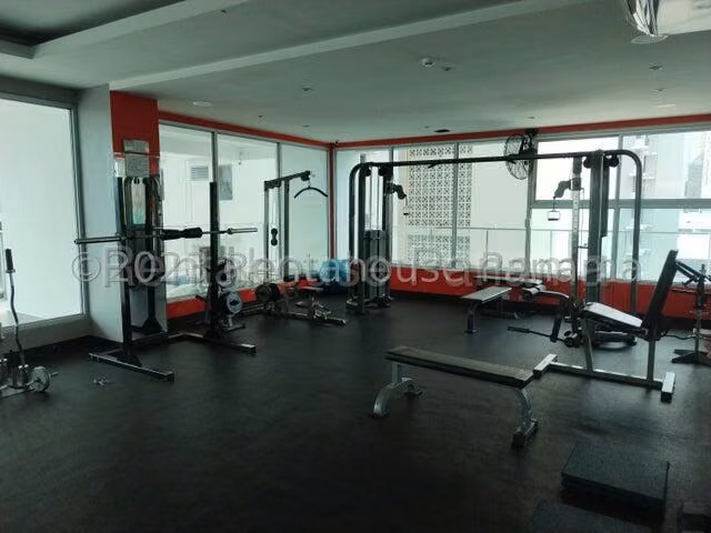 Se Vende Apartamento en Punta Pacifica YDU