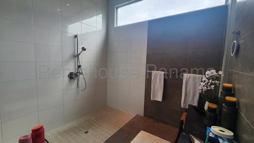 Vendo Casa de 541 m² en PH Bianco Loft, Altos del Golf 26-7823GG - Imagen 15