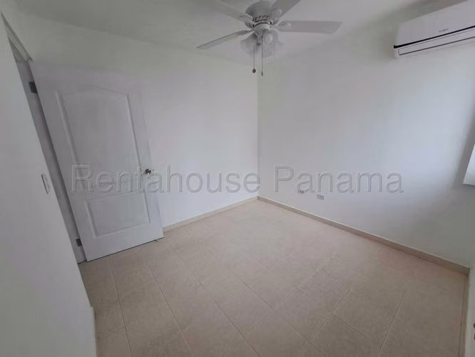 Se Vende Apartamento en El Cangrejo YDU