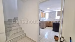 Venta de Apartamento con 218m2 en San Francisco PH Pacific Garden SR
