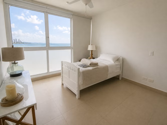 Se Vende Apartamento PH Oceanaire Punta Pacífica