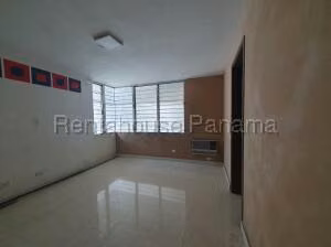 Venta de Apartamento con 297m2 en Punta Paitlla PH Anagloria 26-8039SR
