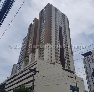 Venta de Aapartamento con 113m2 en Hato Pintado PH Victoria Hills 26-5388SR