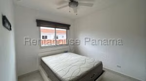 Venta de Casa con 184m2 en Versalles PH Quintas De Versalles 26-8437SR