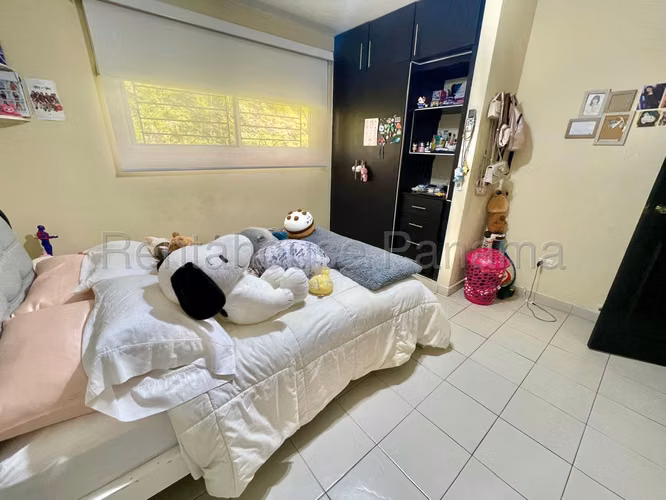 Venta de Casa en Betania La Gloria 330 Mts PD